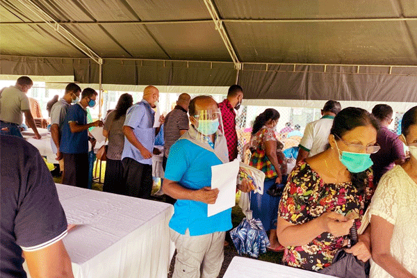 2021.05.15 කොවිඩ් එන්නත ලබා දීම අත්තිඩිය