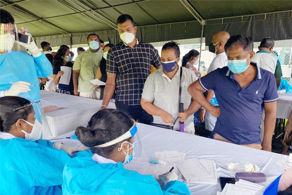 2021.05.15 කොවිඩ් එන්නත ලබා දීම අත්තිඩිය