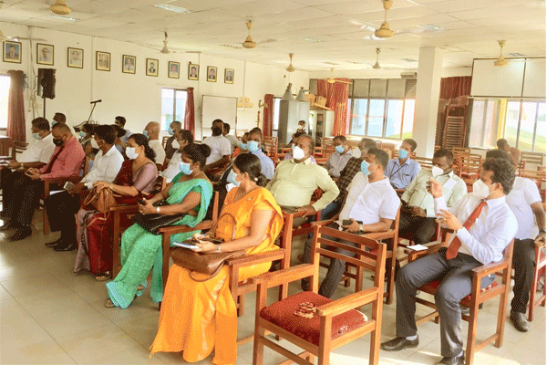 ජාතික පාසල් 1000 දක්වා වැඩි කිරීමේ වැඩසටහන