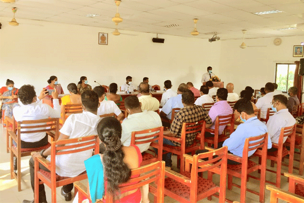 ජාතික පාසල් 1000 දක්වා වැඩි කිරීමේ වැඩසටහන